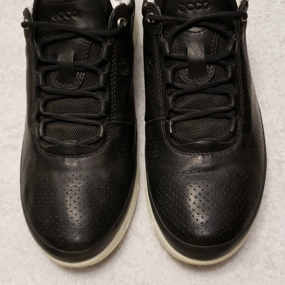 Ecco Exhale GTX lace sneakers black, 6.5 - Picture 6 of 8